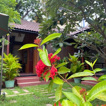 Habana Angkor Boutique Hotel Siem Reap Buitenkant foto